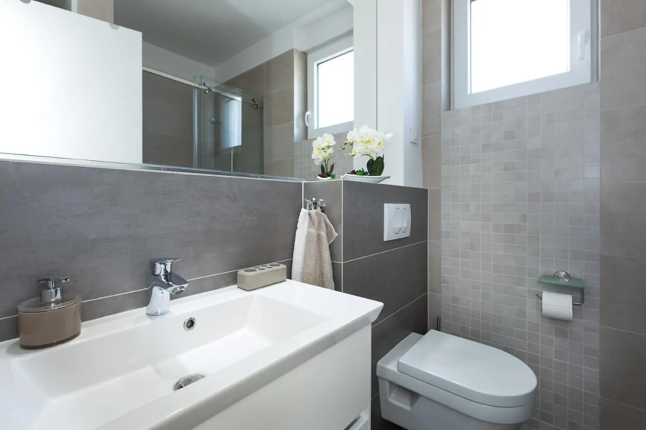 Orfeo Apartment Krk Town 0*,  Croatia